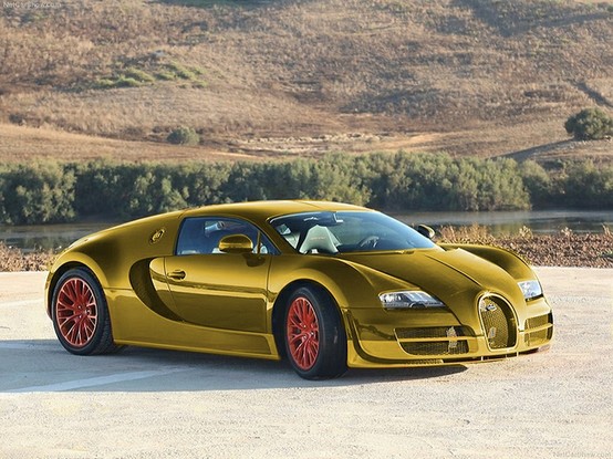 Photo:  24 karat Gold Bugatti Veyron Super Sport